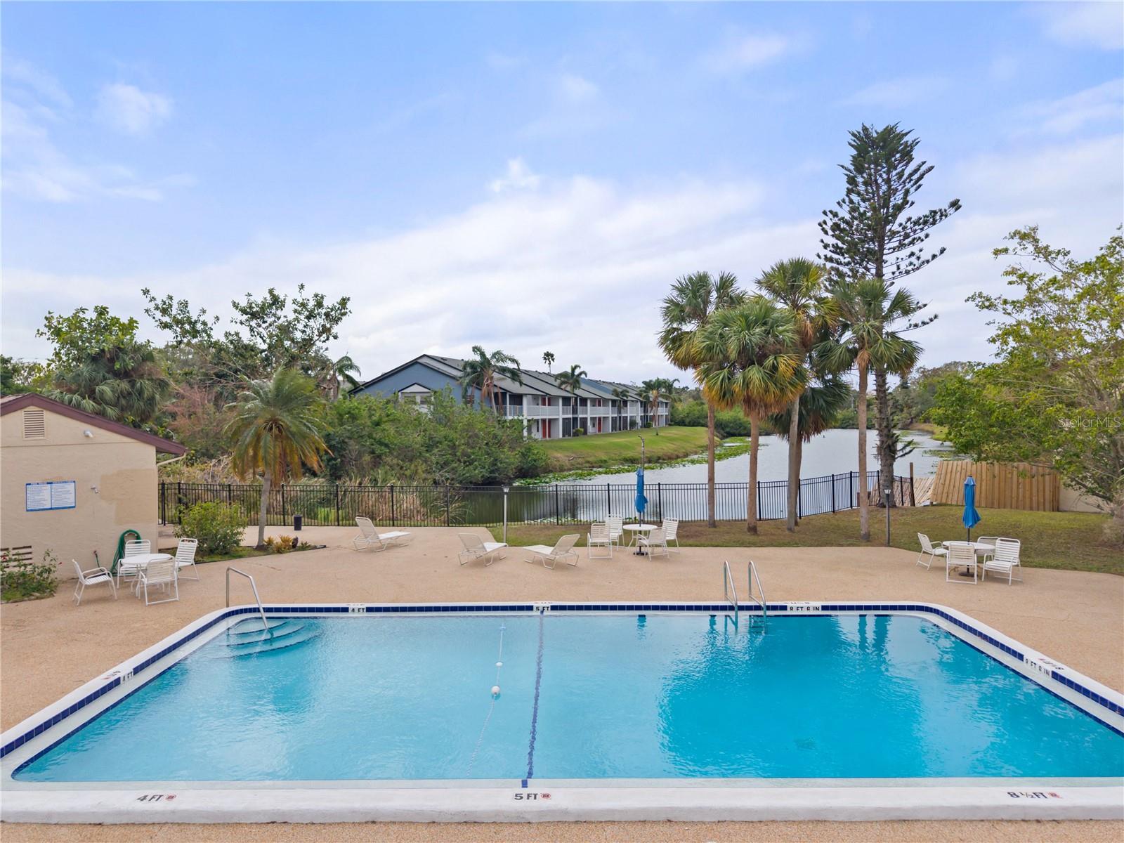 2741 HIDDEN LAKE BLVD #D, SARASOTA, FL, 34237