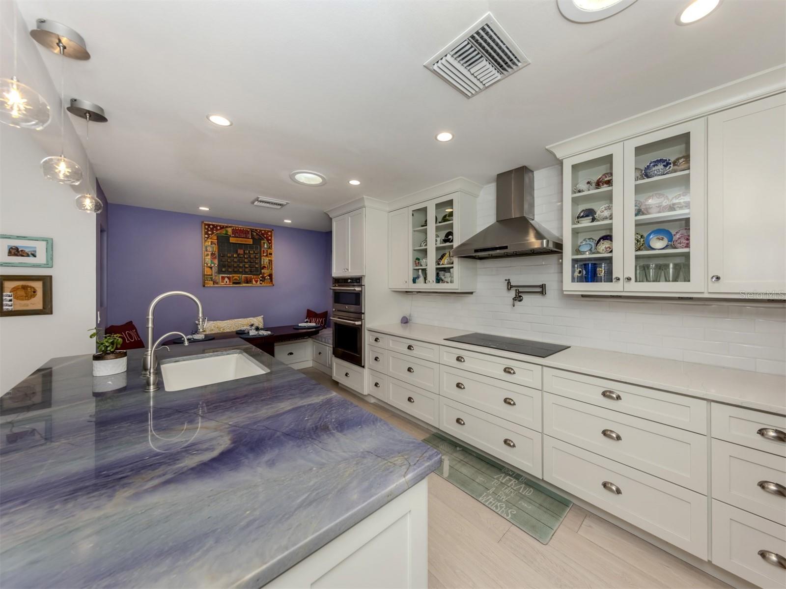 176 EMERSON DR, SARASOTA, FL, 34236