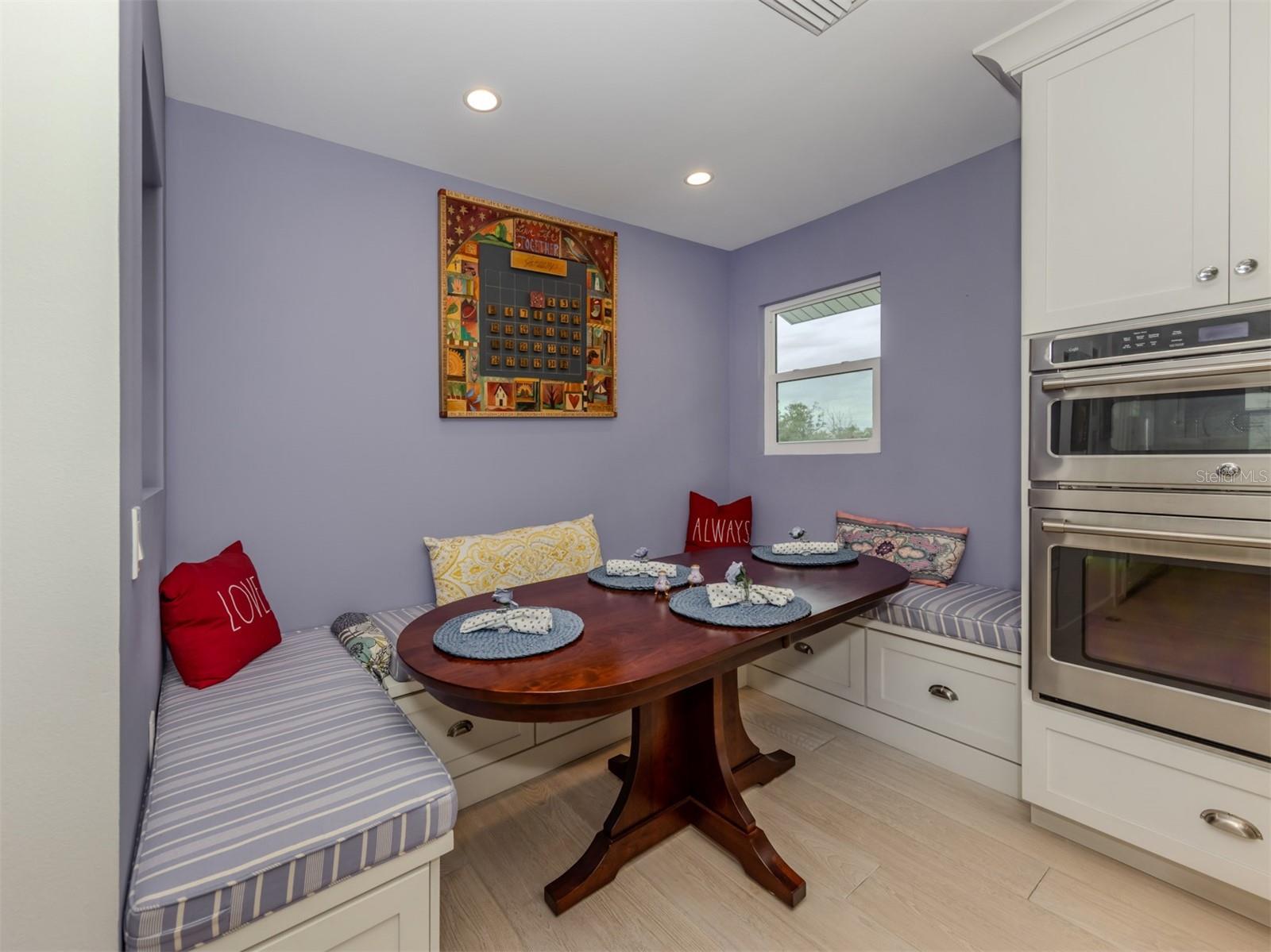 176 EMERSON DR, SARASOTA, FL, 34236