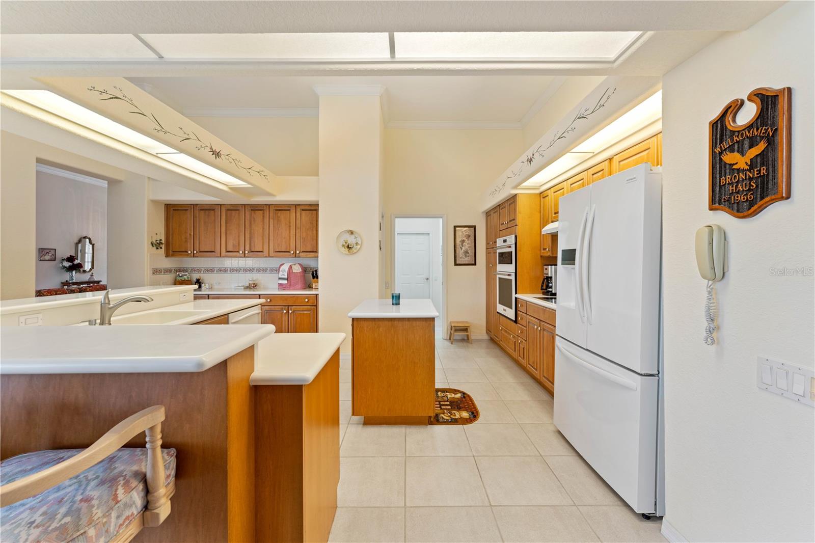 9144 HIGHLAND RIDGE WAY, TAMPA, FL, 33647