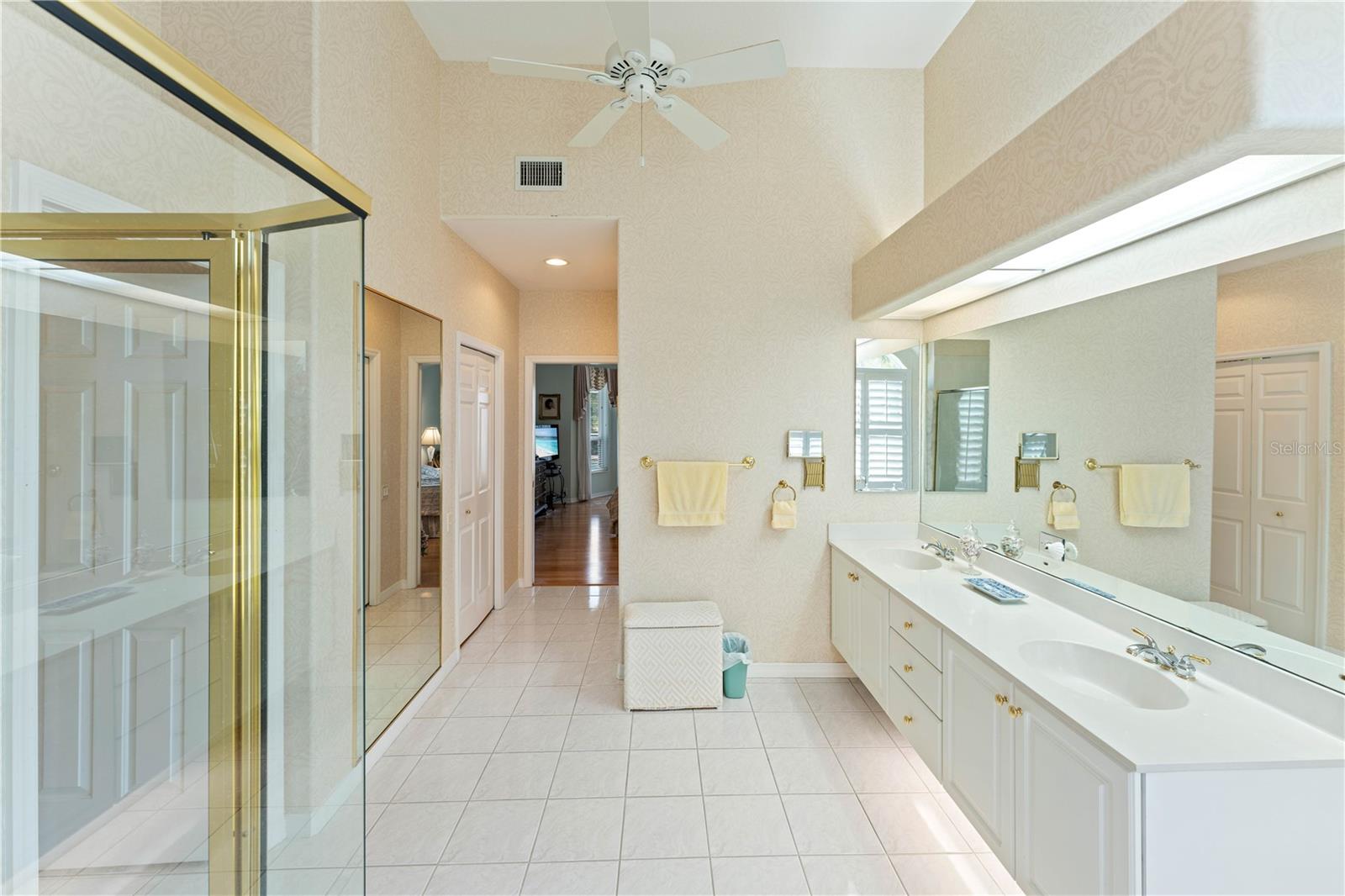 9144 HIGHLAND RIDGE WAY, TAMPA, FL, 33647