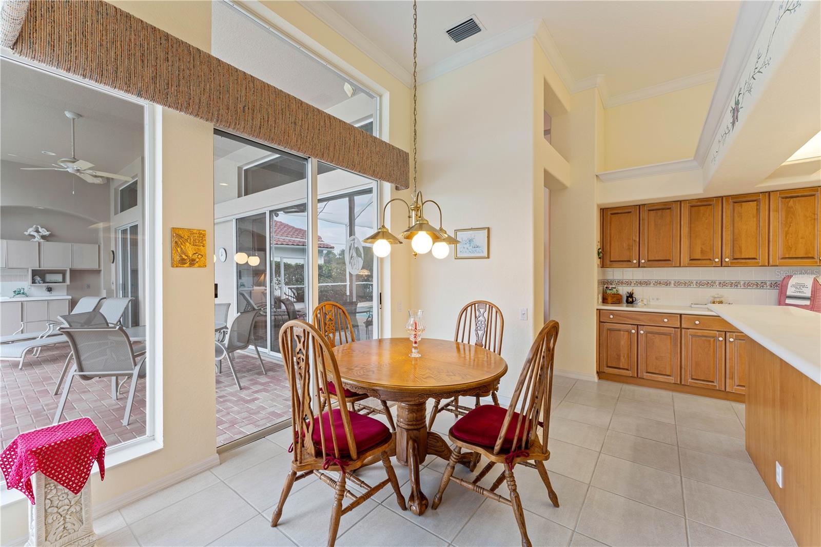 9144 HIGHLAND RIDGE WAY, TAMPA, FL, 33647