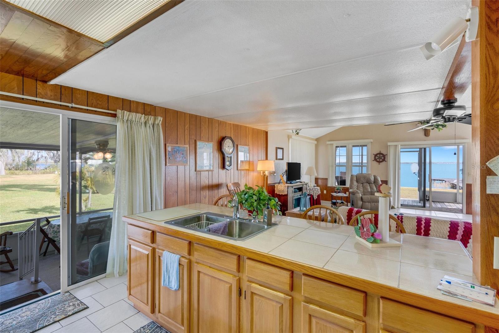 3330 LAKEVIEW DR, HAINES CITY, FL, 33844