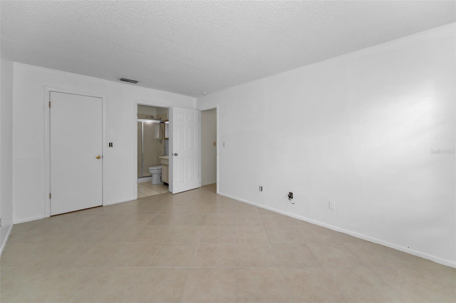 3455 COUNTRYSIDE BLVD #34, CLEARWATER, FL, 33761