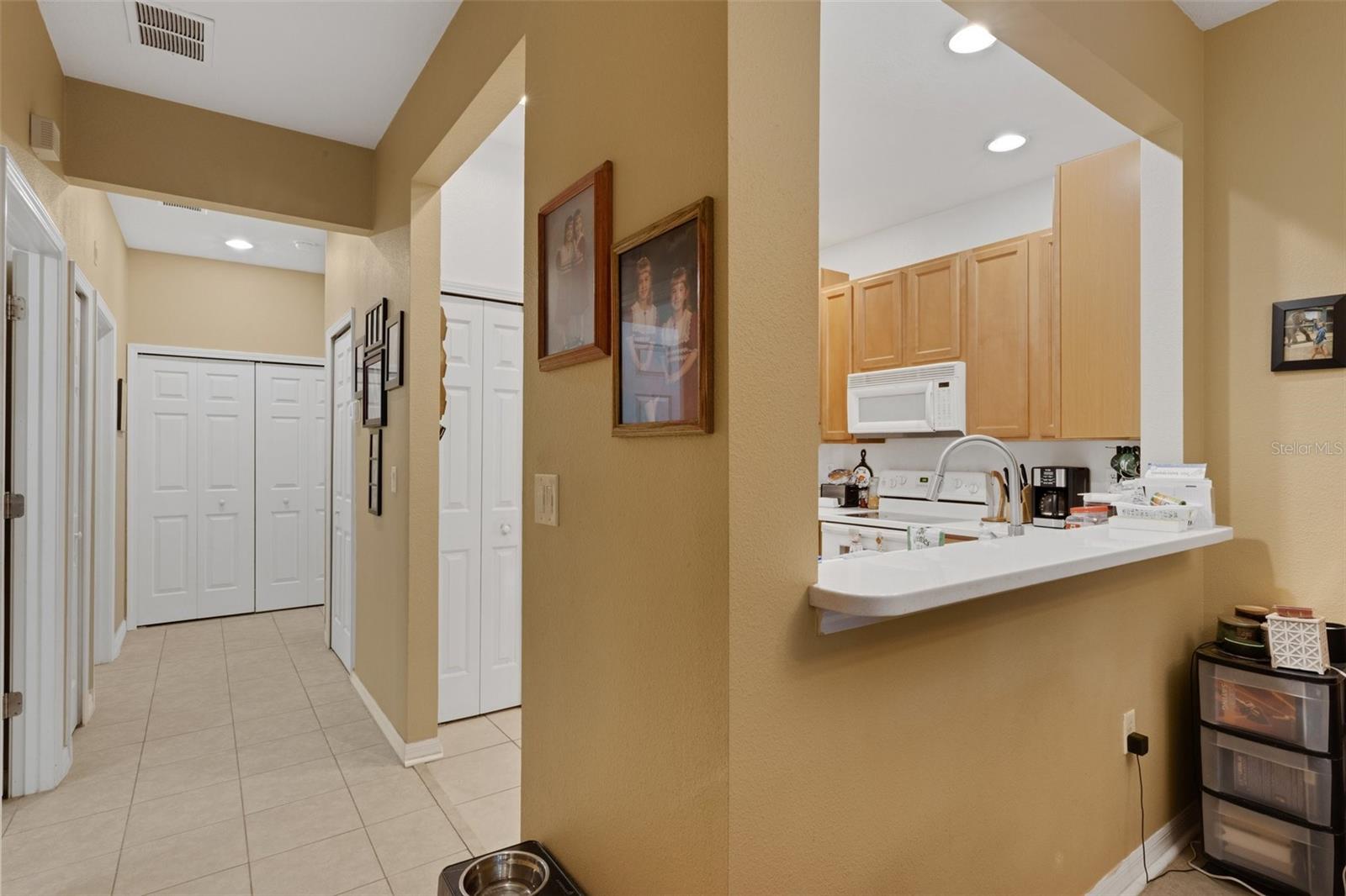 3557 PARKRIDGE CIR #14-106, SARASOTA, FL, 34243