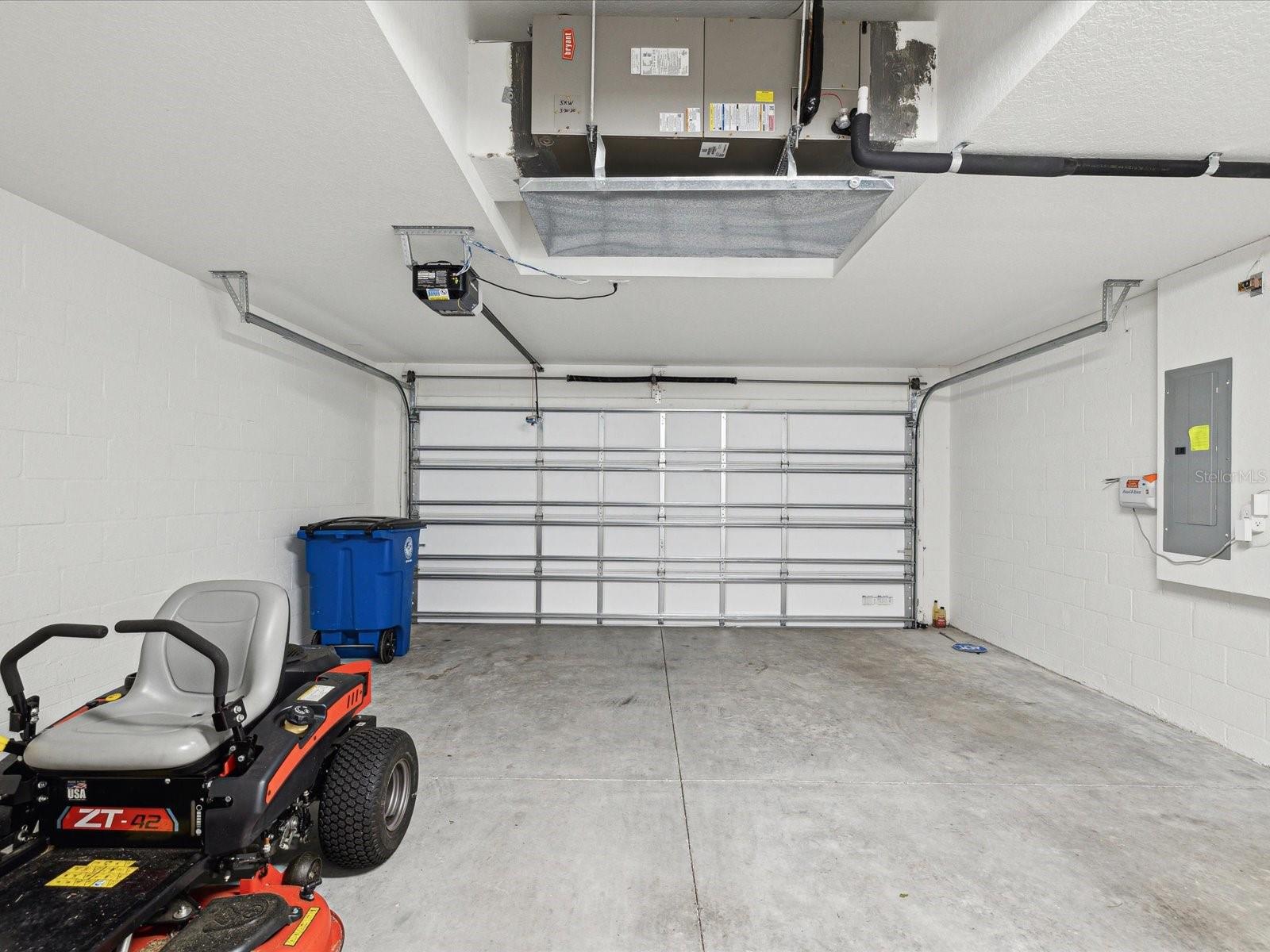 11314 HUMBER RD, WEEKI WACHEE, FL, 34614