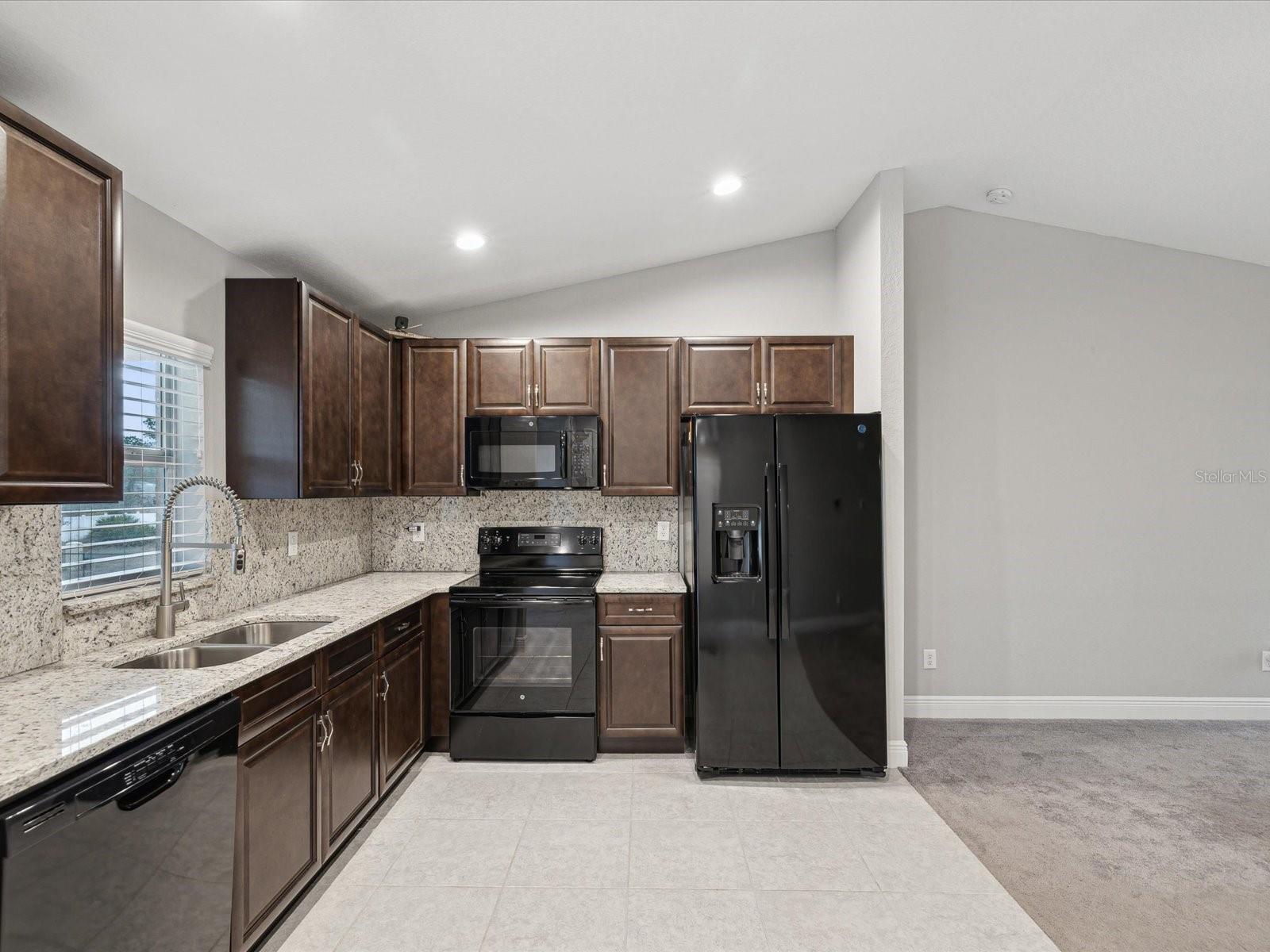 11314 HUMBER RD, WEEKI WACHEE, FL, 34614