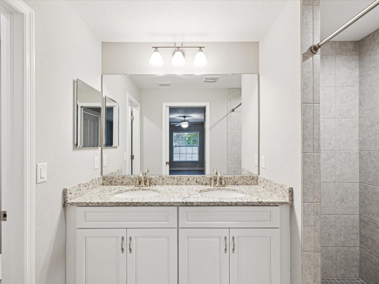 11314 HUMBER RD, WEEKI WACHEE, FL, 34614