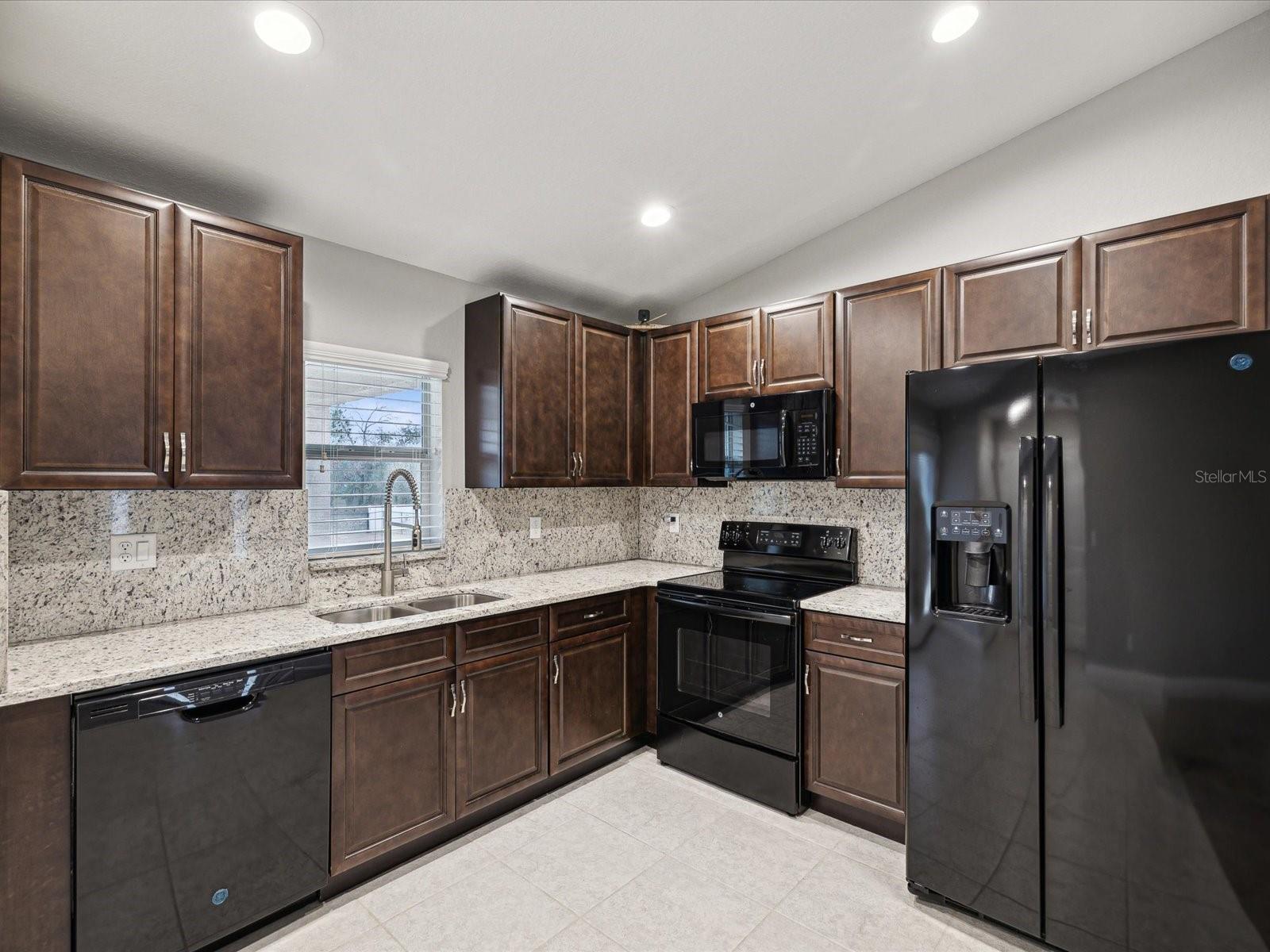 11314 HUMBER RD, WEEKI WACHEE, FL, 34614