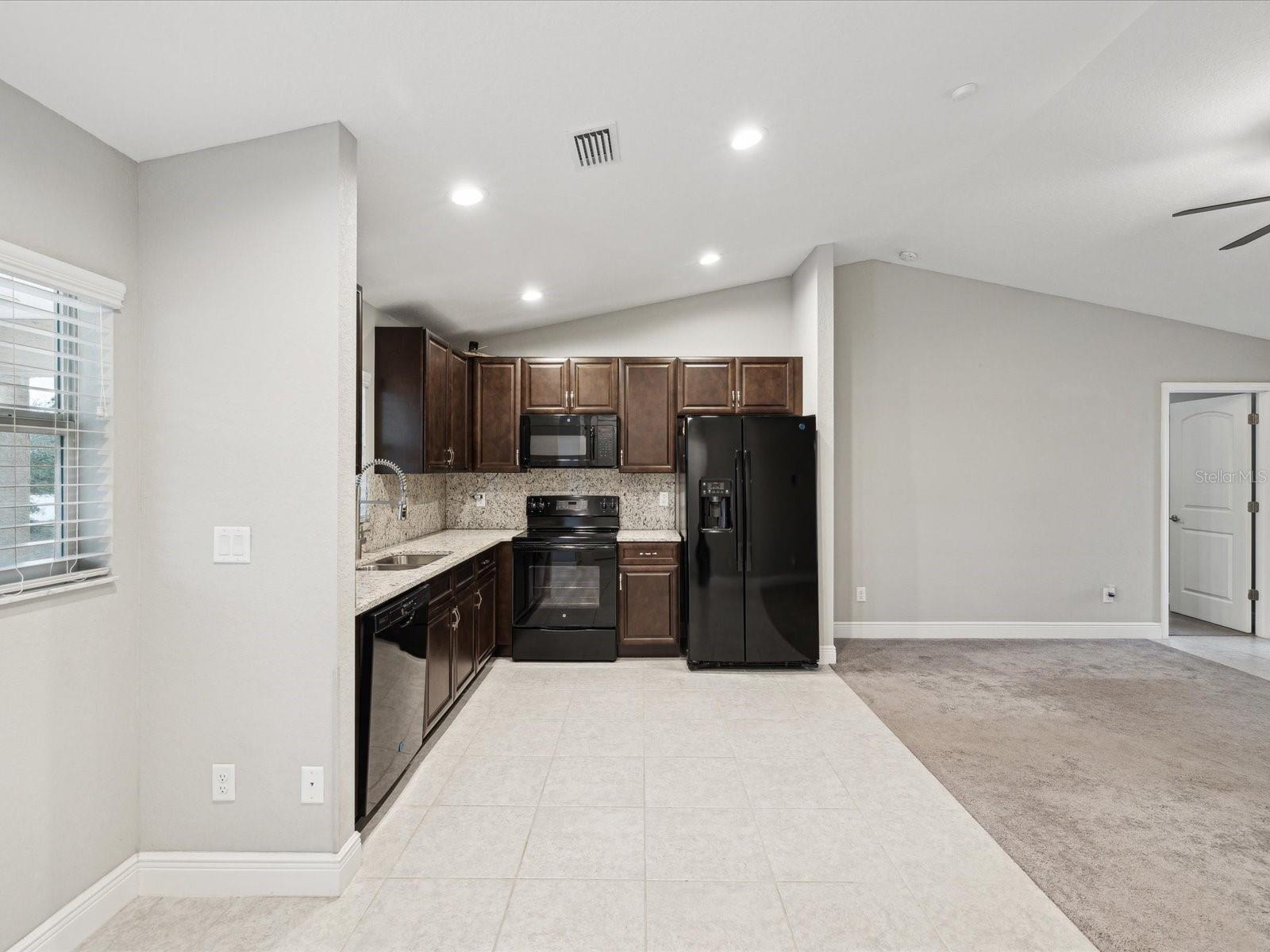 11314 HUMBER RD, WEEKI WACHEE, FL, 34614