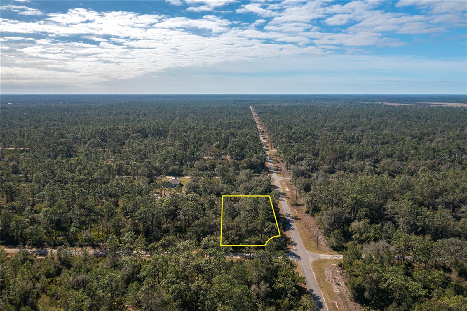 923 PANDORA DR, INDIAN LAKE ESTATES, FL, 33855