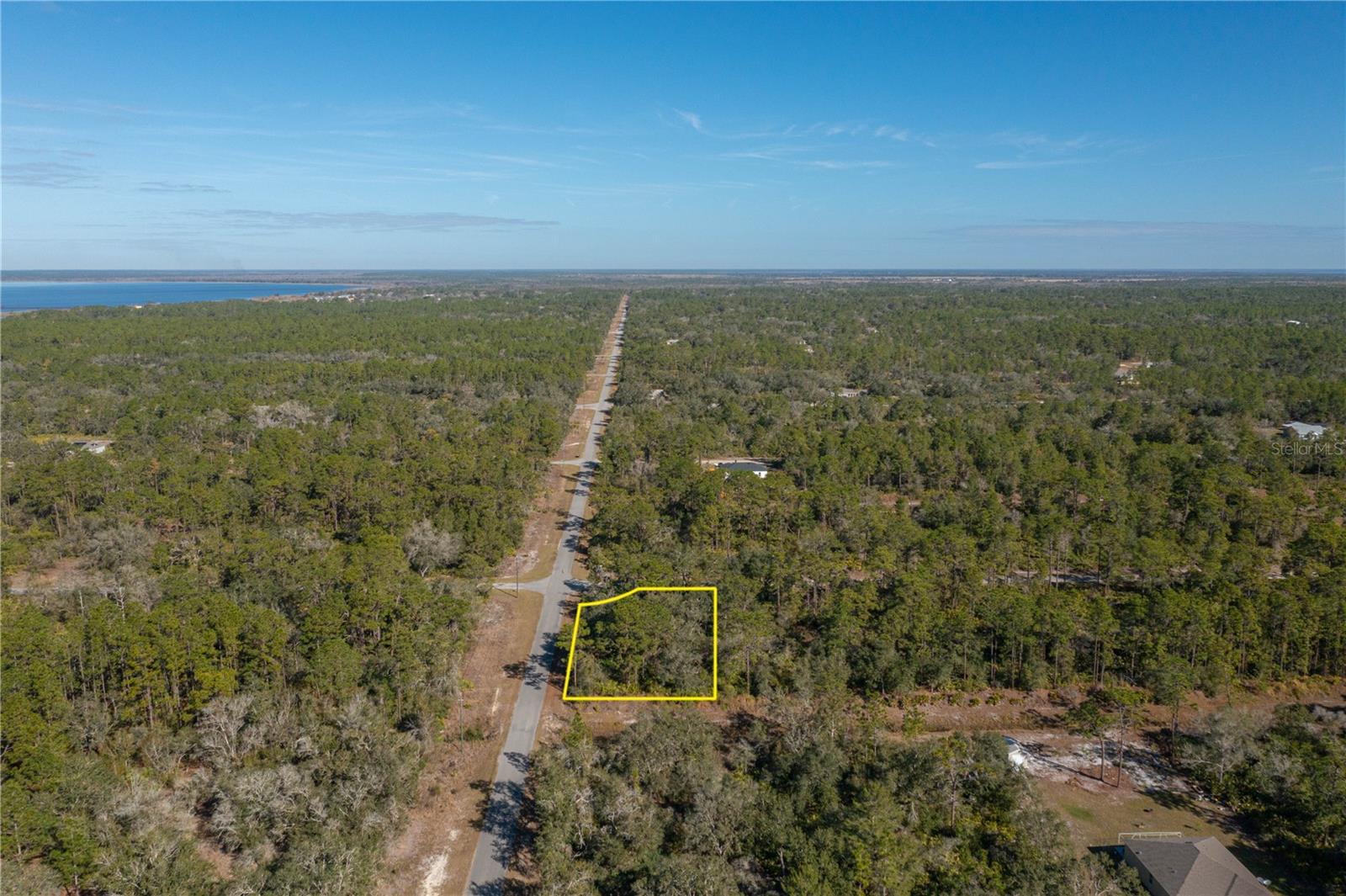 923 PANDORA DR, INDIAN LAKE ESTATES, FL, 33855
