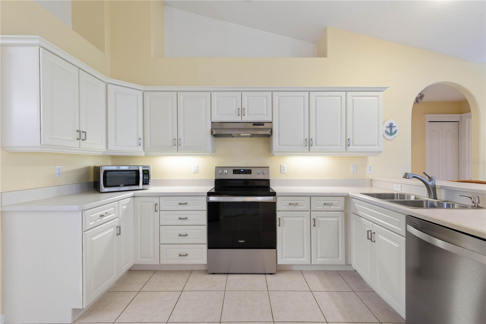 30 FRANCIS LN, PALM COAST, FL, 32137