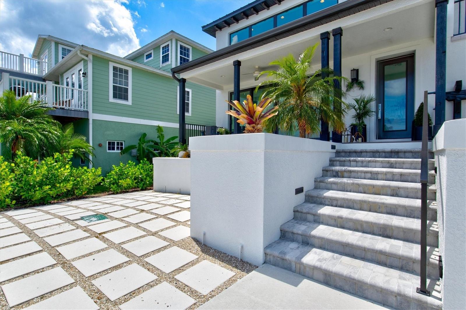 1914 RIVERSIDE DR E, BRADENTON, FL, 34208