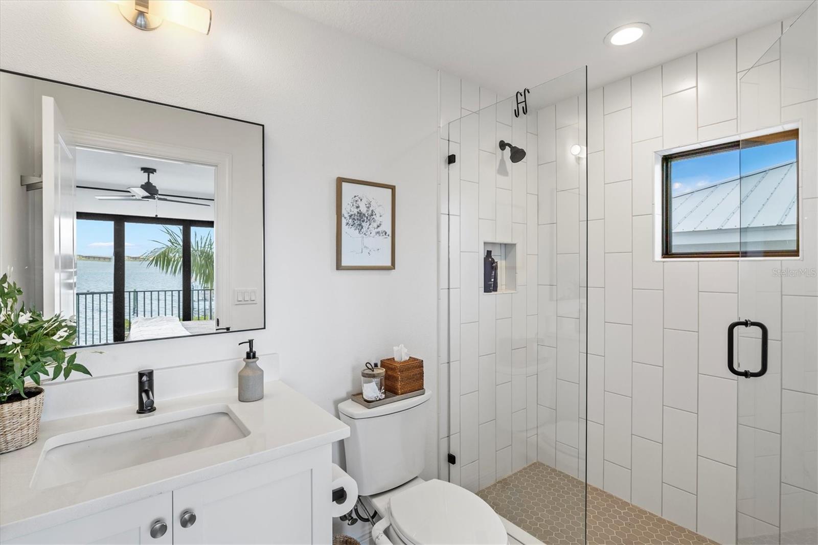 1914 RIVERSIDE DR E, BRADENTON, FL, 34208