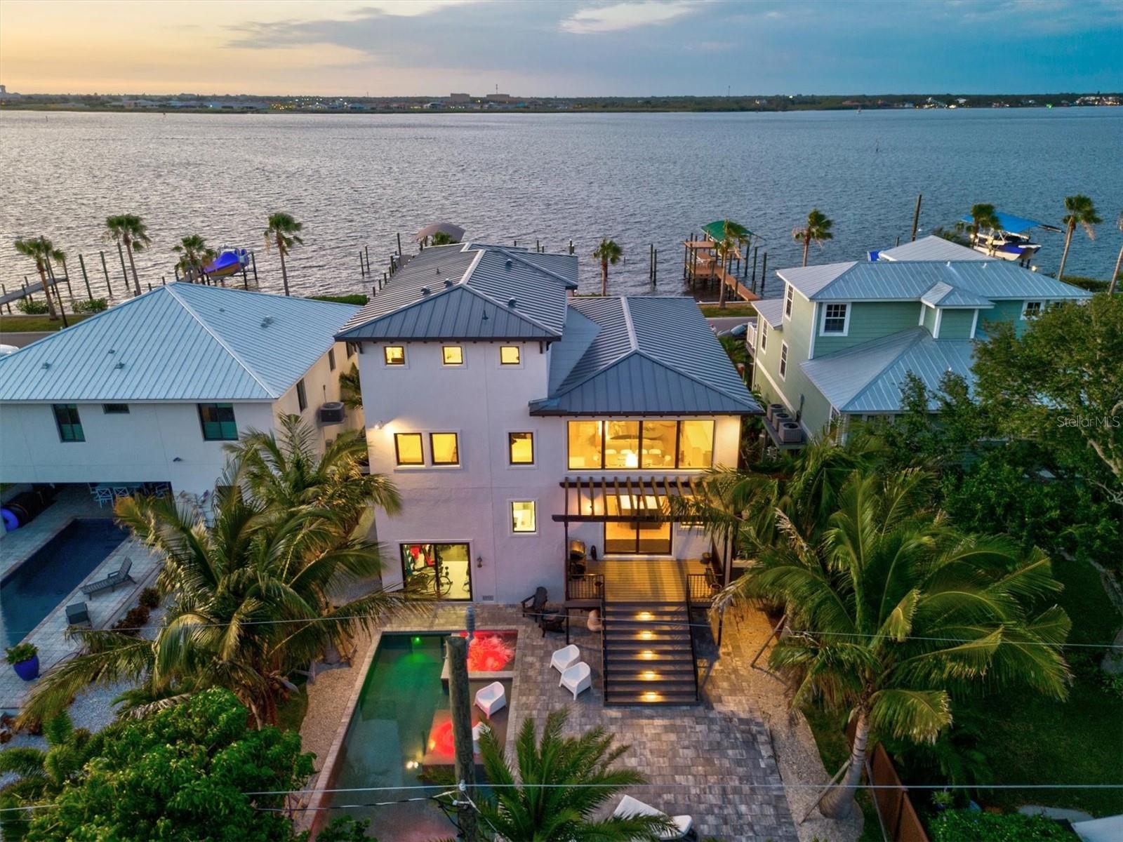 1914 RIVERSIDE DR E, BRADENTON, FL, 34208