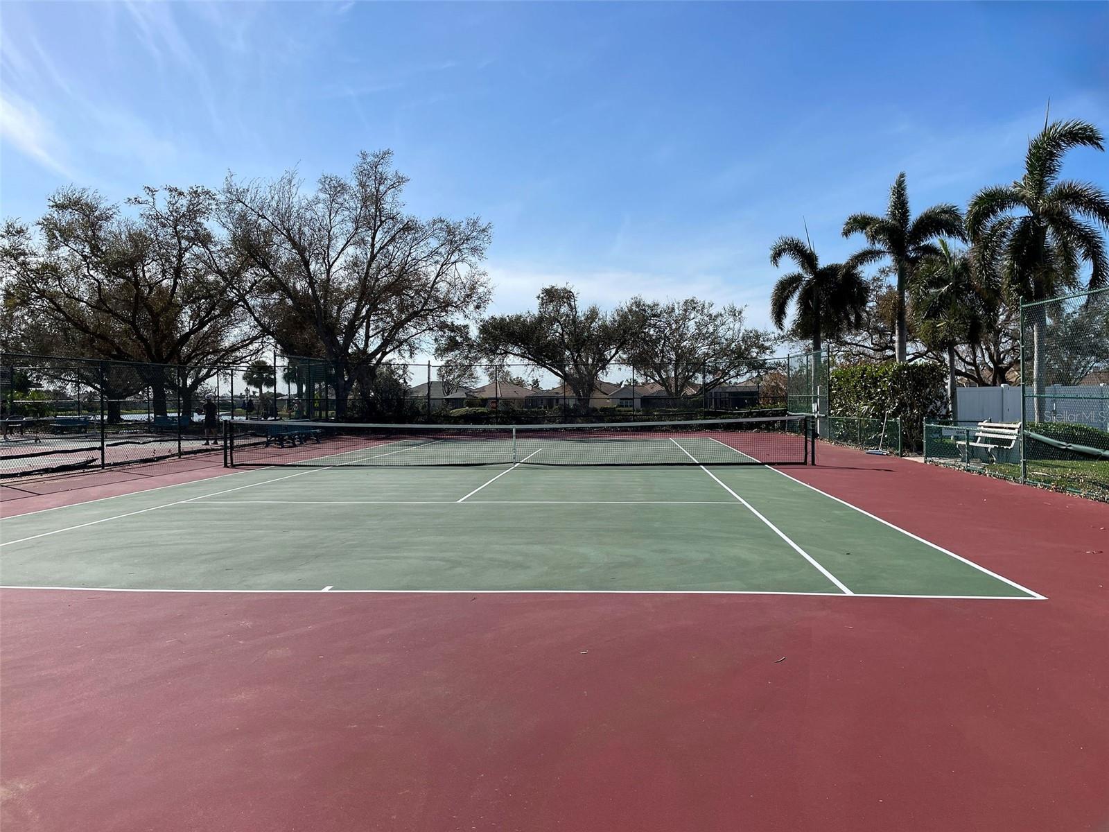 660 SILK OAK DR, VENICE, FL, 34293