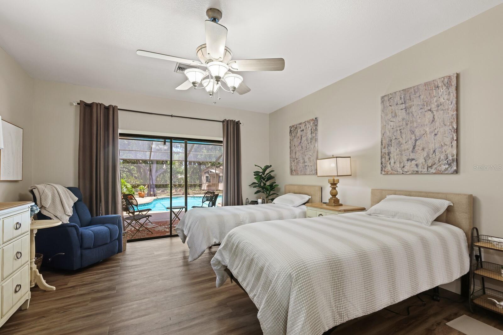 7408 OAK RUN LN, SARASOTA, FL, 34243