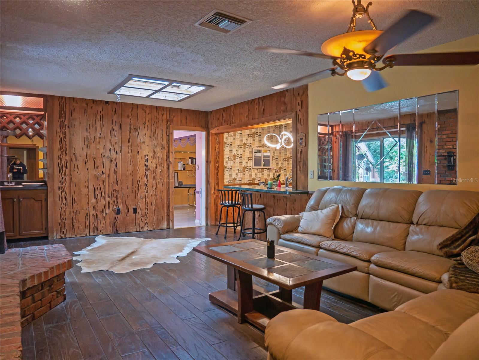 263 OVERBROOK ST E, LARGO, FL, 33770