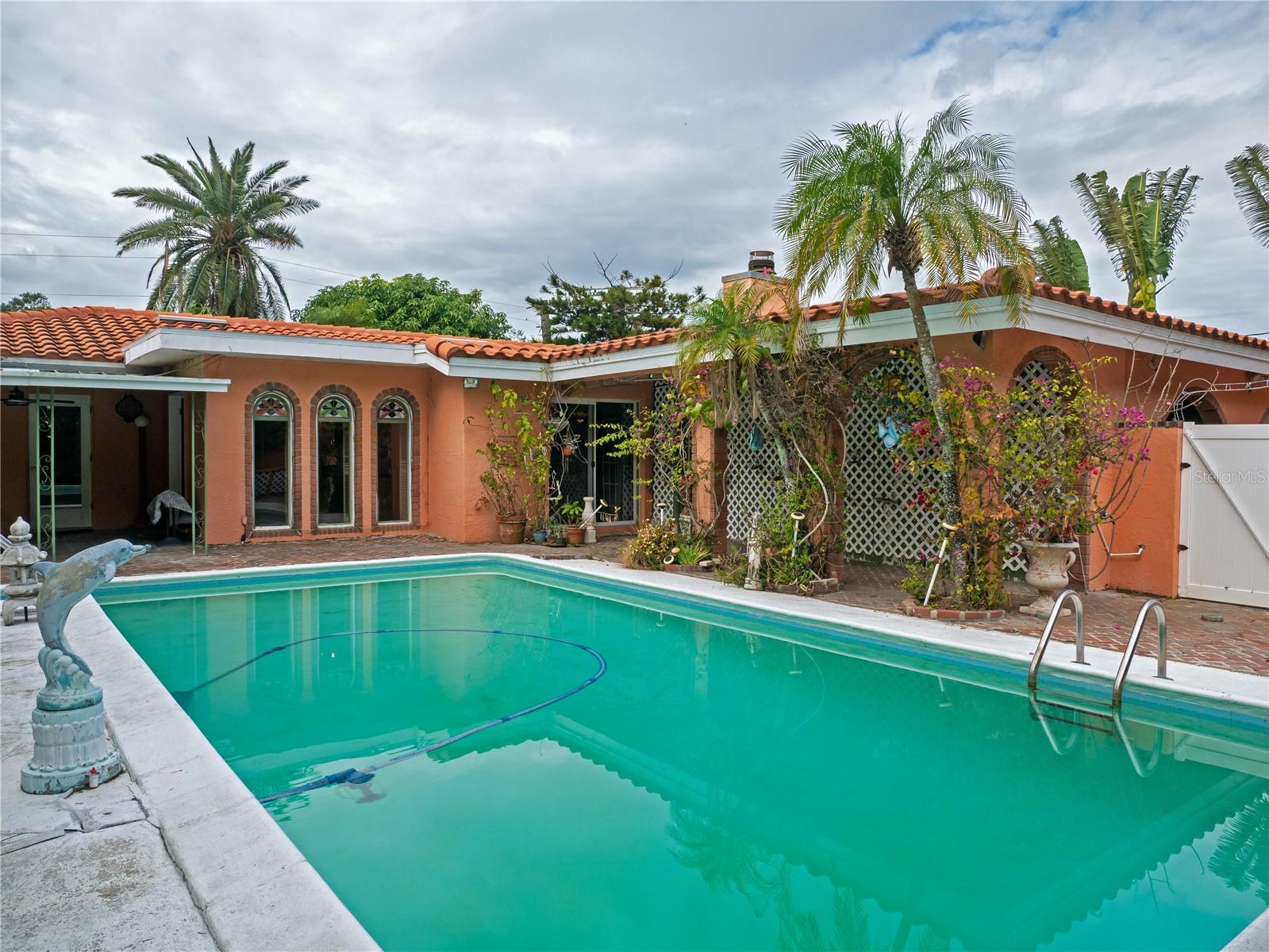 263 OVERBROOK ST E, LARGO, FL, 33770