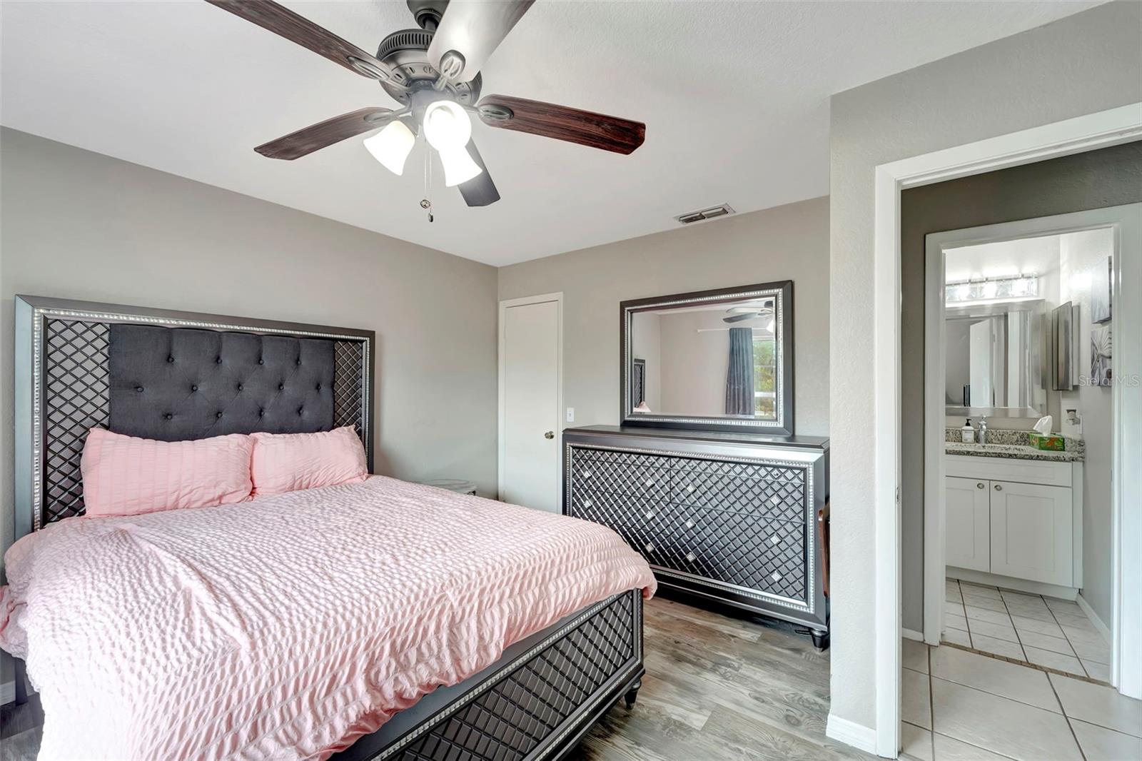 16834 TOLEDO BLADE BLVD, PORT CHARLOTTE, FL, 33954