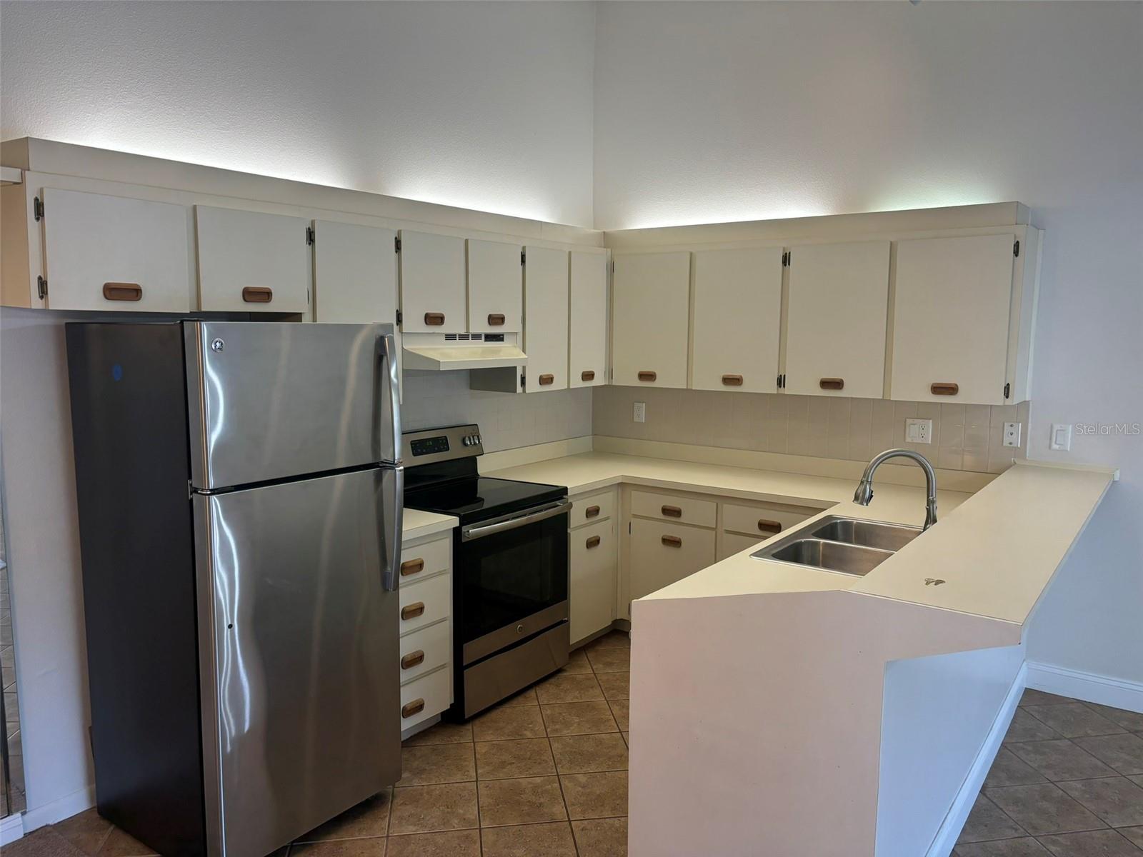 3345 CRYSTAL CT E #E, PALM HARBOR, FL, 34685