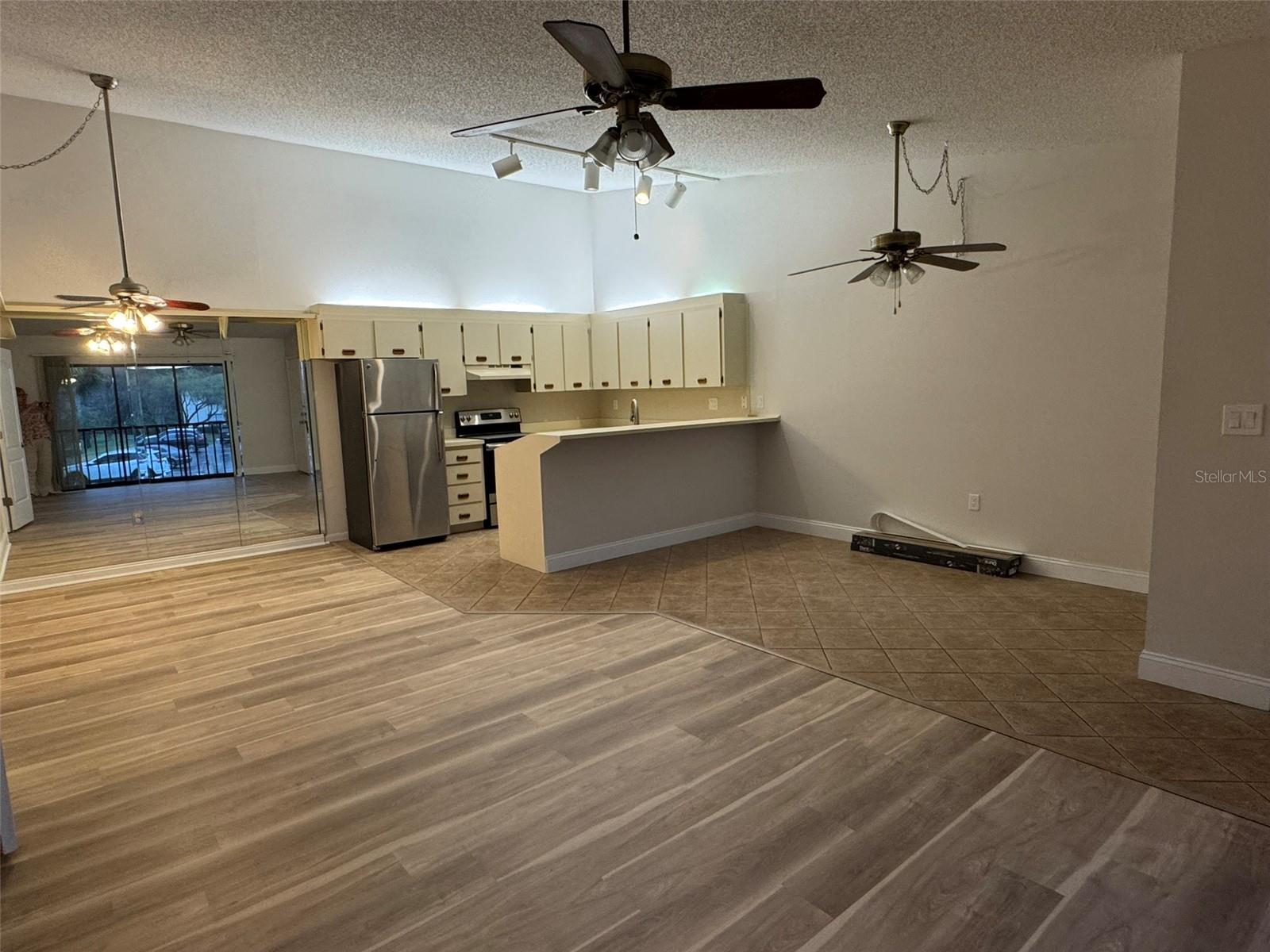 3345 CRYSTAL CT E #E, PALM HARBOR, FL, 34685