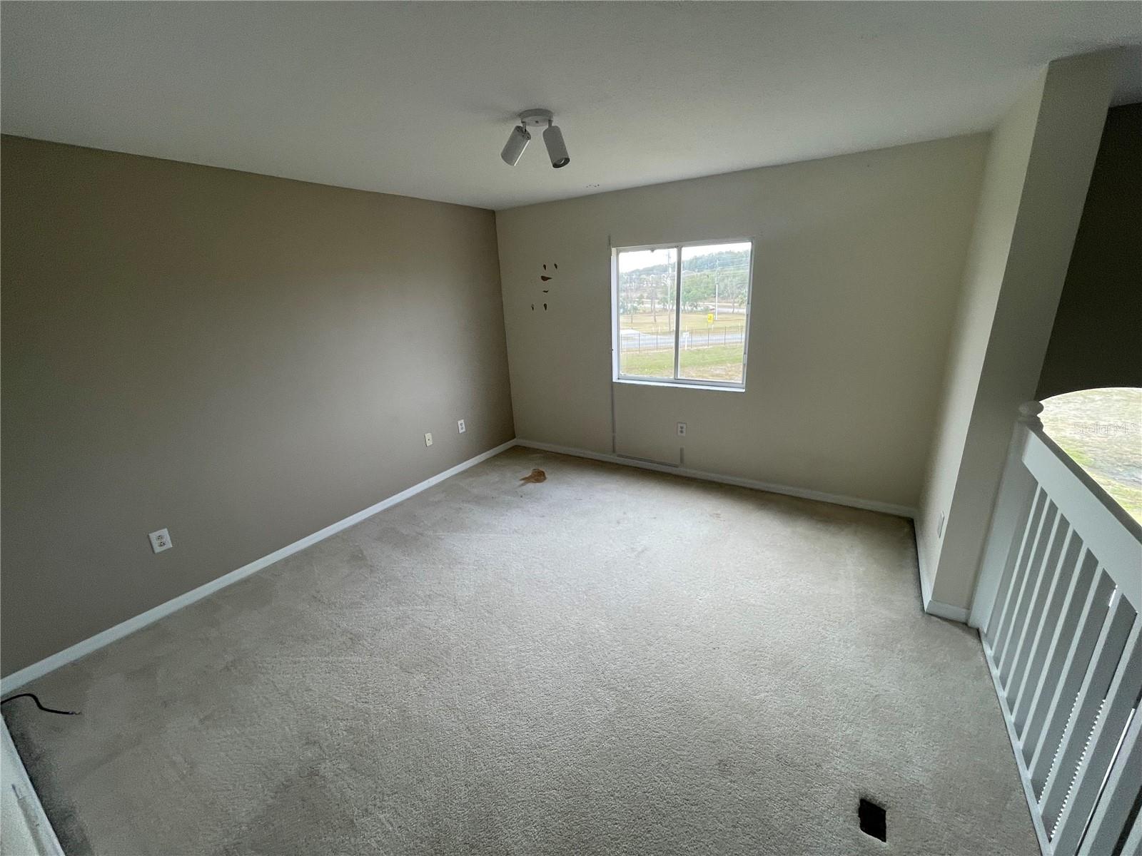 7533 MERCHANTVILLE CIR, ZEPHYRHILLS, FL, 33540