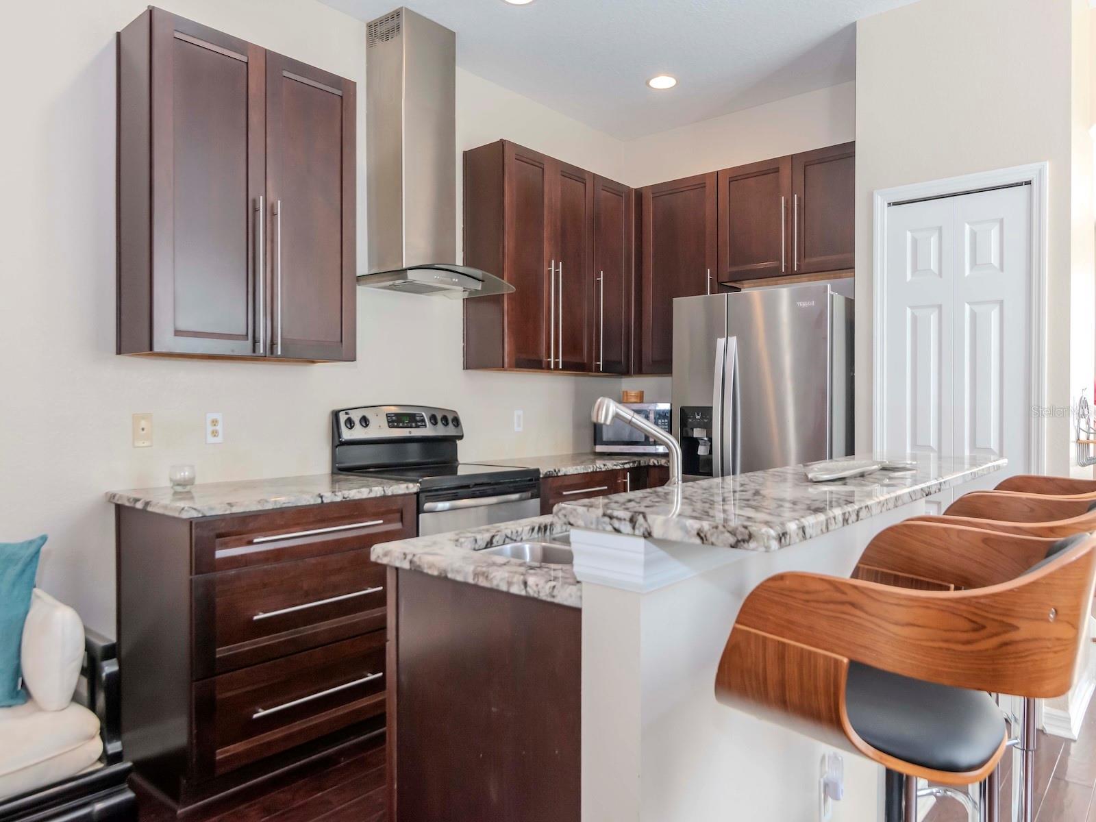 8811 CASABLANCA WAY #1, TAMPA, FL, 33626