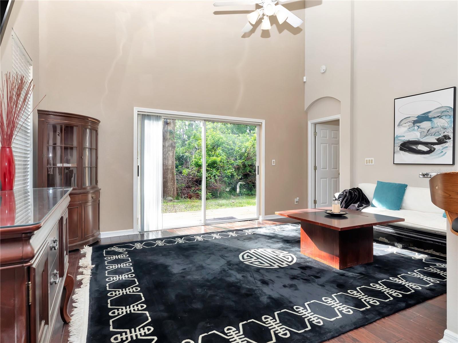 8811 CASABLANCA WAY #1, TAMPA, FL, 33626