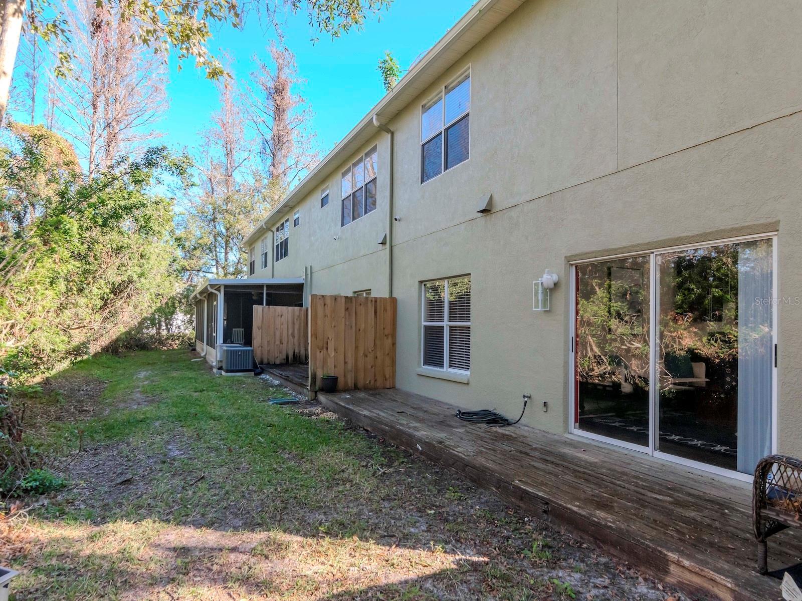 8811 CASABLANCA WAY #1, TAMPA, FL, 33626