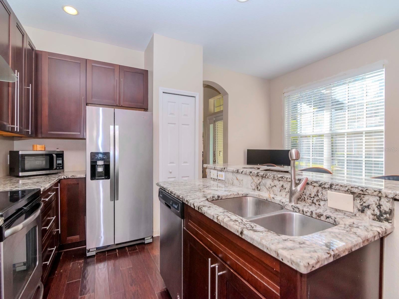 8811 CASABLANCA WAY #1, TAMPA, FL, 33626