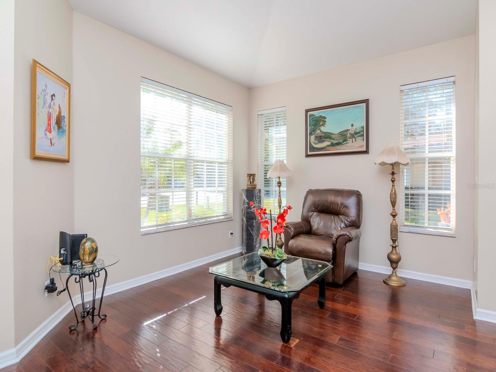 8811 CASABLANCA WAY #1, TAMPA, FL, 33626