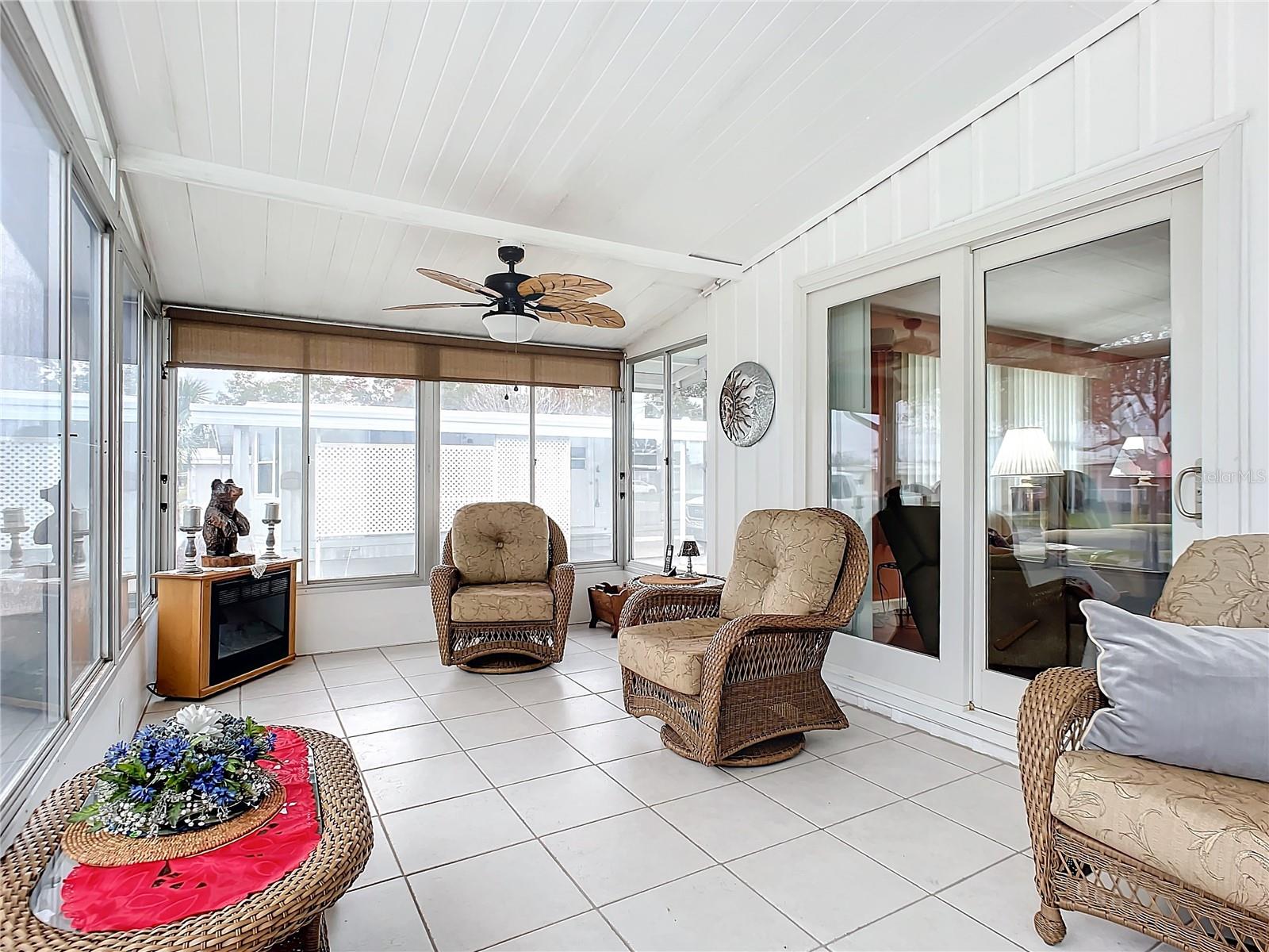 1026 CAPELLA DR, TAVARES, FL, 32778
