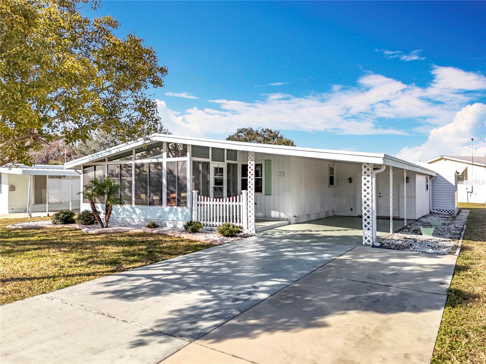 1026 CAPELLA DR, TAVARES, FL, 32778
