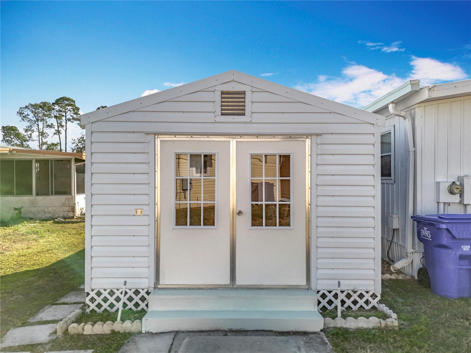 1026 CAPELLA DR, TAVARES, FL, 32778