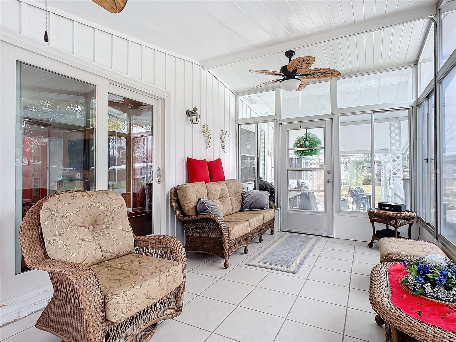 1026 CAPELLA DR, TAVARES, FL, 32778