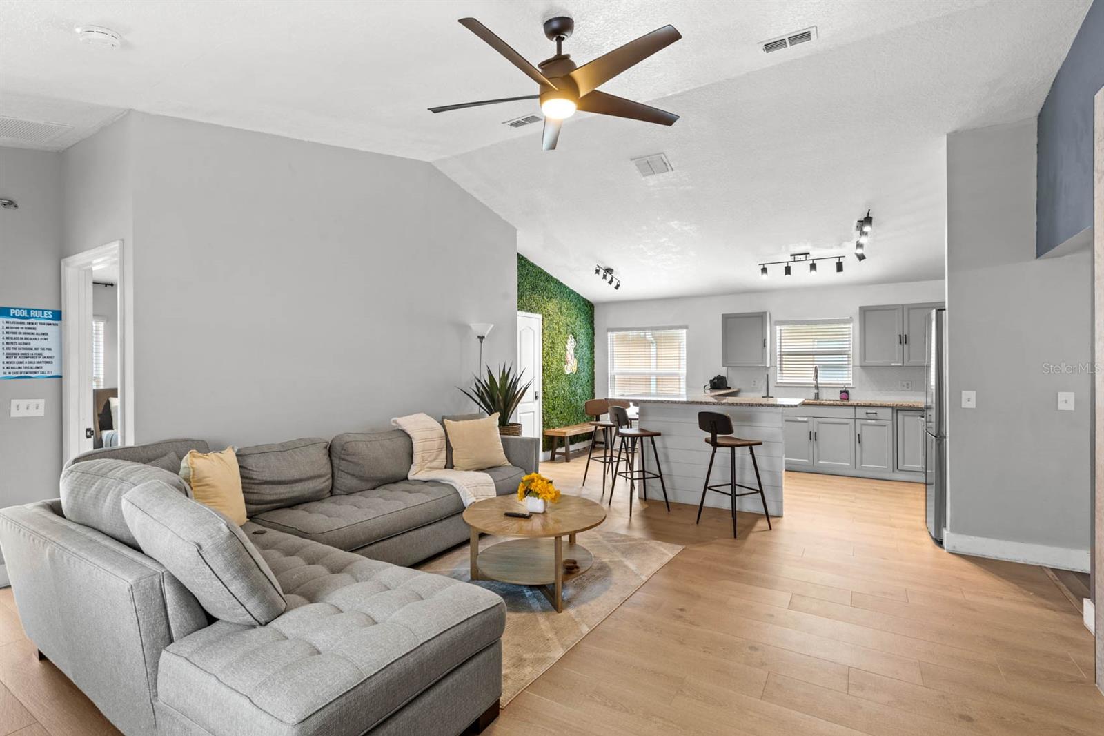 127 SUNDOWN CT, DAVENPORT, FL, 33896