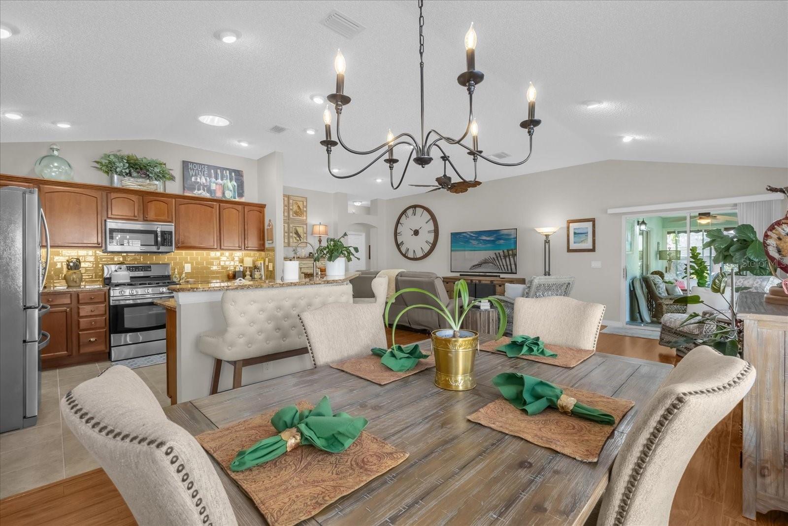1038 COTTAGEVILLE LN, THE VILLAGES, FL, 32162