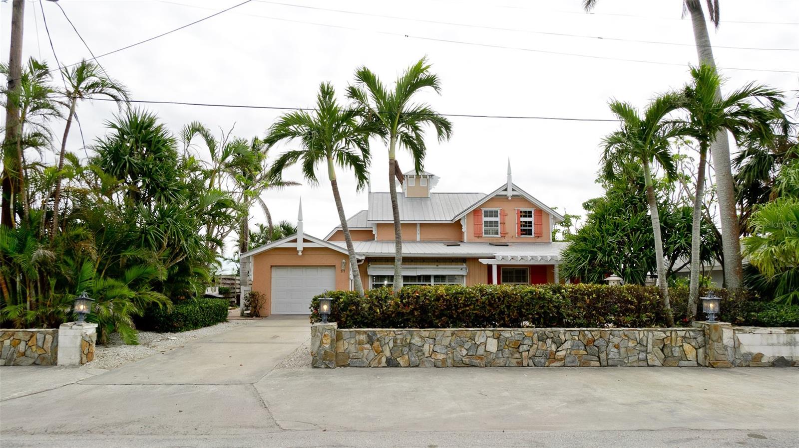 515 BAYVIEW DR, HOLMES BEACH, FL, 34217