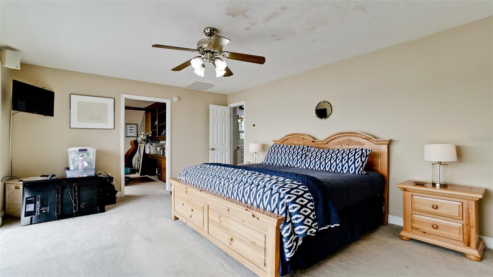 515 BAYVIEW DR, HOLMES BEACH, FL, 34217