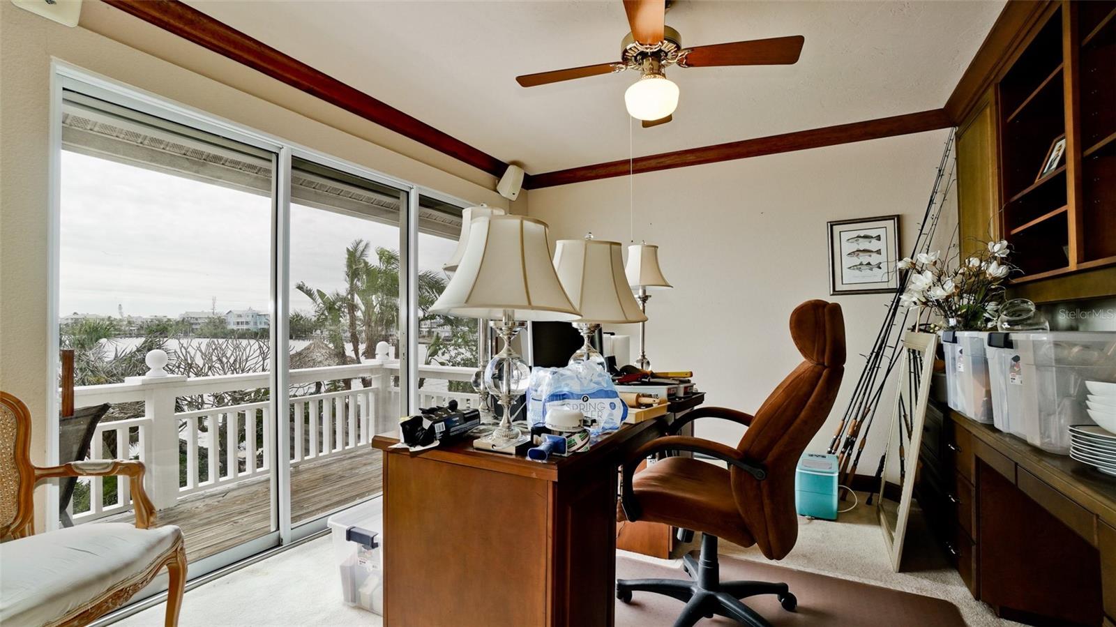 515 BAYVIEW DR, HOLMES BEACH, FL, 34217