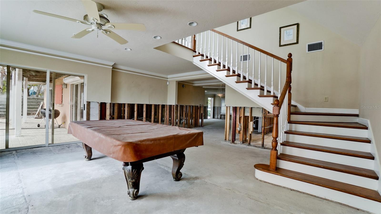 515 BAYVIEW DR, HOLMES BEACH, FL, 34217