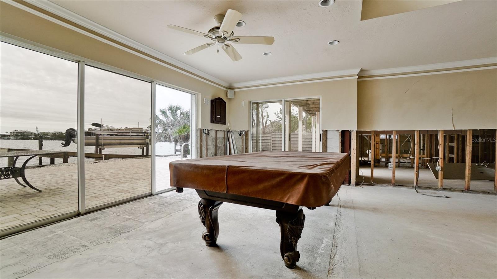 515 BAYVIEW DR, HOLMES BEACH, FL, 34217