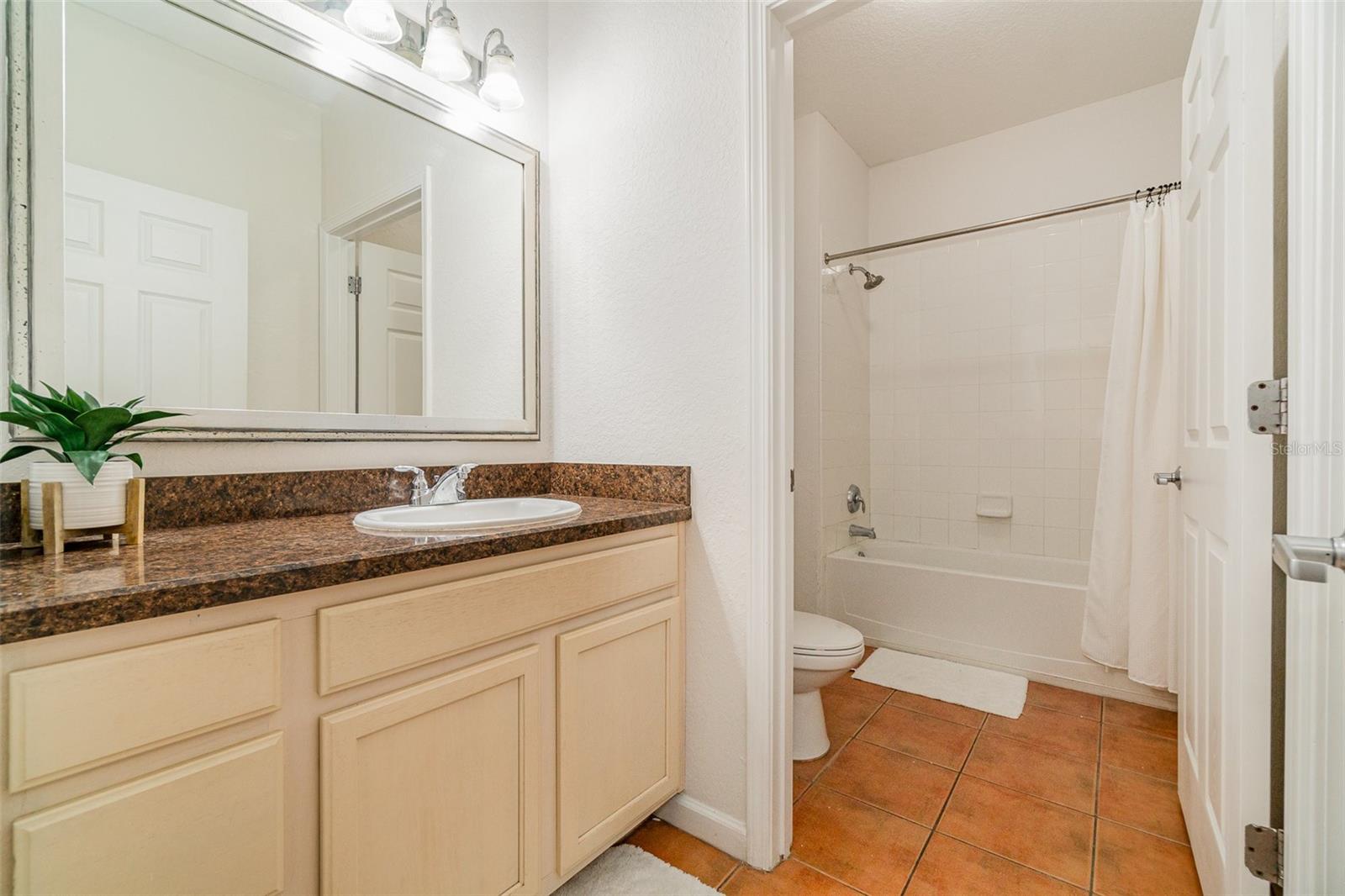 14200 AVALON RD #406, WINTER GARDEN, FL, 34787