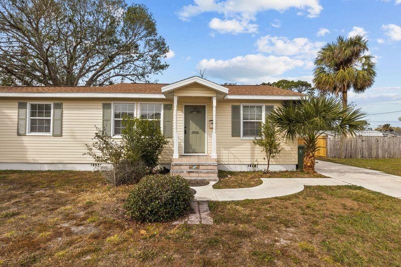 1206 30TH ST W, BRADENTON, FL, 34205