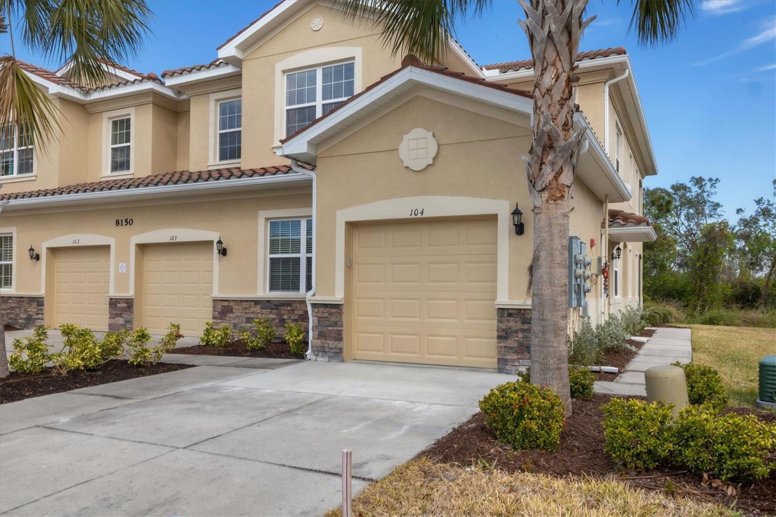 8150 ENCLAVE WAY #104, SARASOTA, FL, 34243