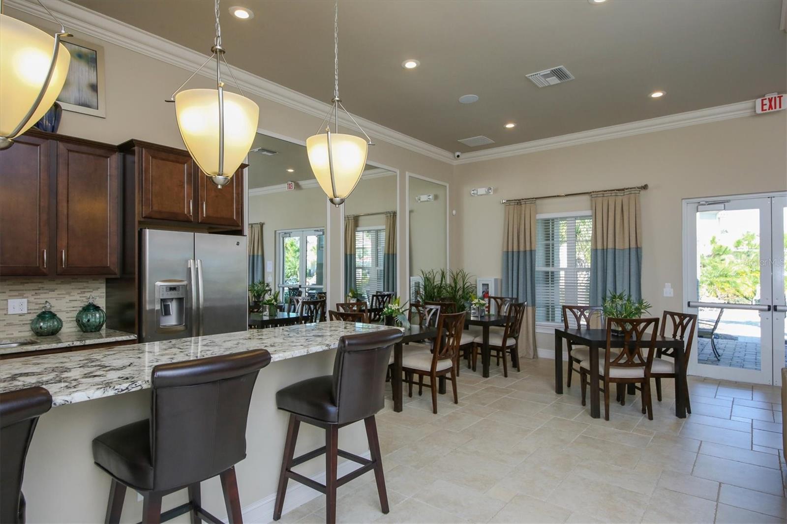 8150 ENCLAVE WAY #104, SARASOTA, FL, 34243