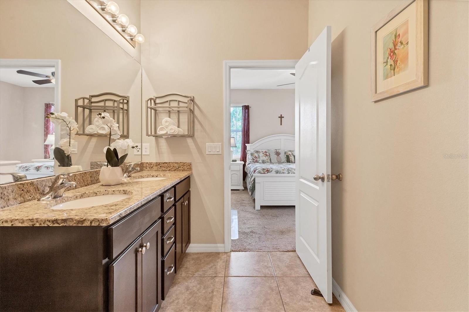 8150 ENCLAVE WAY #104, SARASOTA, FL, 34243