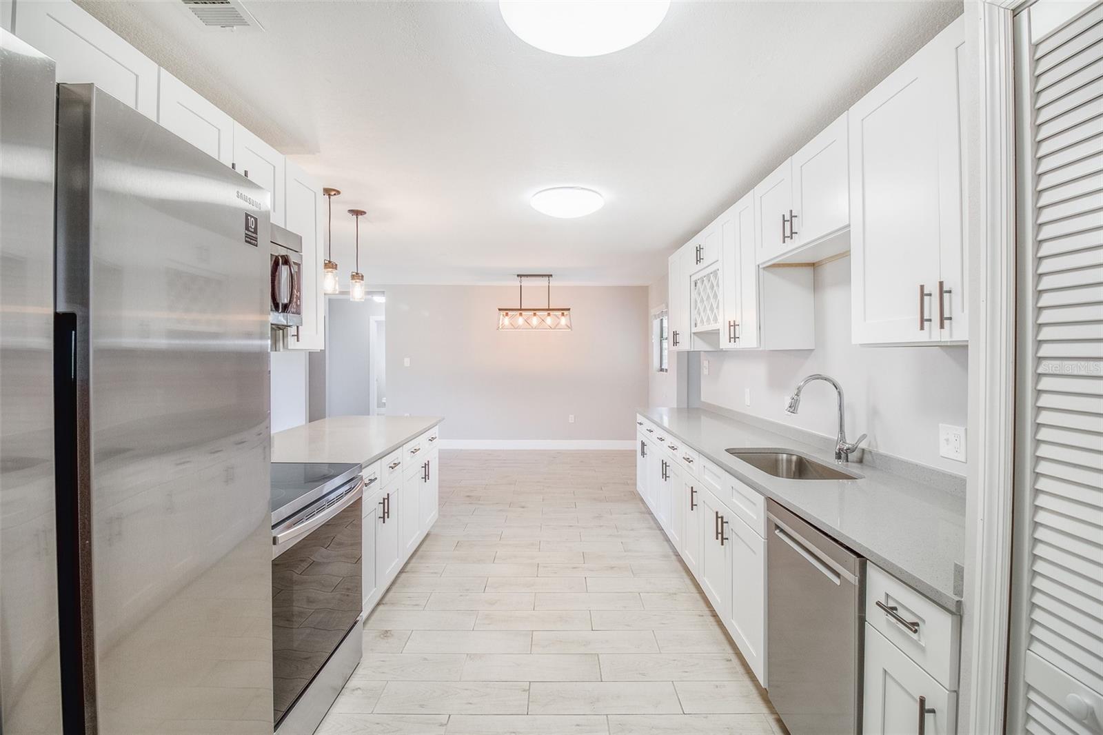 3620 SUTTON DR, ORLANDO, FL, 32810